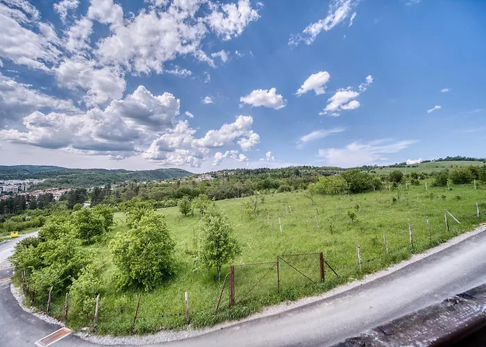 Ivanini Apartmán Trjavna